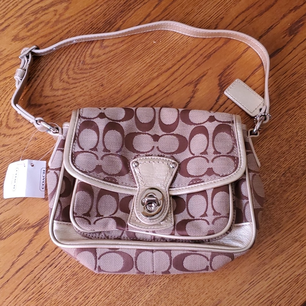 Coach Purse 👛